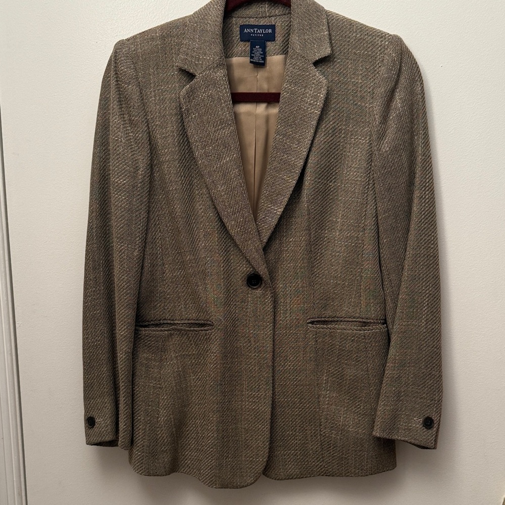 Ann Taylor Taupe Herringbone Blazer